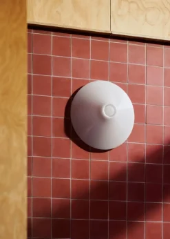 HAY Ono taklampa, fast installation, 35 cm, vit opalakryl