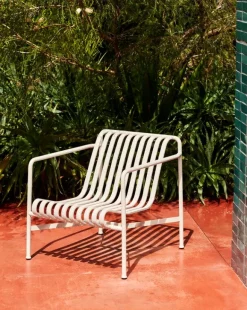 HAY Palissade fåtölj, låg, ljusgrå