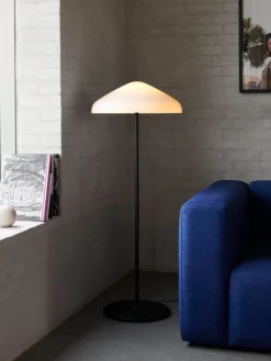 HAY Pao Glass golvlampa, vitt opalglas