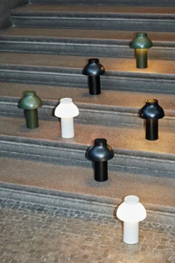 HAY PC Portable bärbar bordslampa, cream white