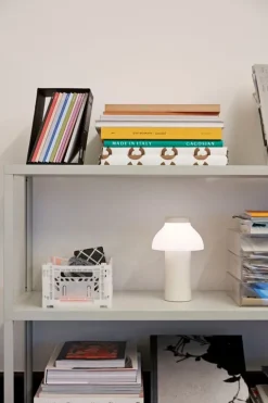 HAY PC Portable bärbar bordslampa, cream white