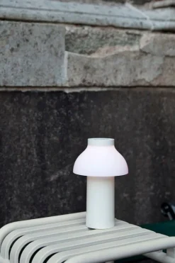 HAY PC Portable bärbar bordslampa, cream white