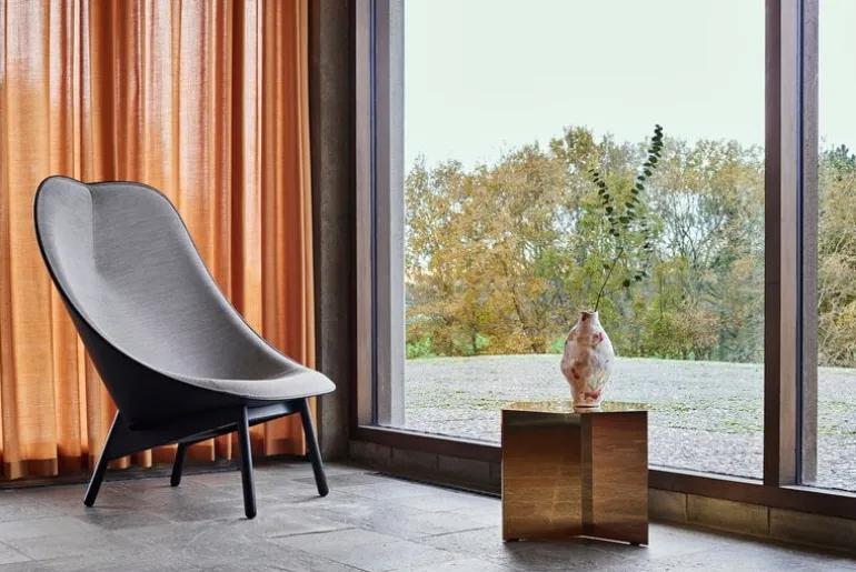 HAY Slit bord, runt, mässing