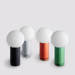 HAY Turn On bordslampa, svart