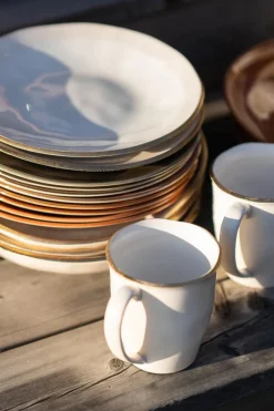 Heirol Edge kaffekopp med fat, 2,5 dl, elfenbensguld