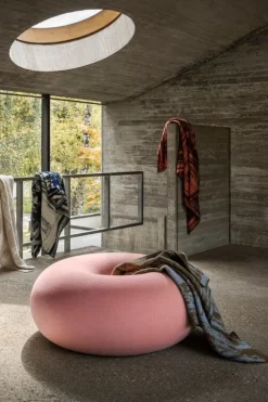 Hem Boa sittpuff, cotton candy