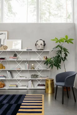 Hem Last pall, polerad mässing