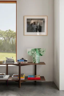 Hem Zig Zag mediehylla, valnöt