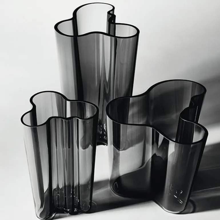 Iittala Aalto vas 251 mm, mörkgrå