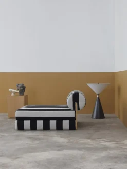 Interface Box soffbord, 35 x 35 x 50 cm, ek