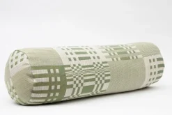 Johanna Gullichsen Tilkku cylinderkudde, mandel