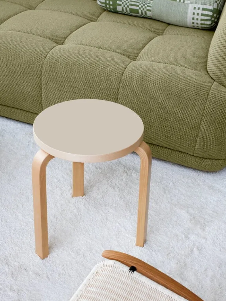 Johanna Gullichsen Tilkku cylinderkudde, mandel