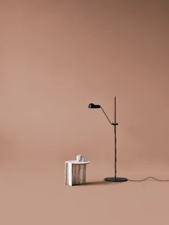 Karakter Domo golvlampa, svart