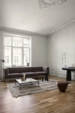 Karakter Steel Lab Light golvlampa, svart