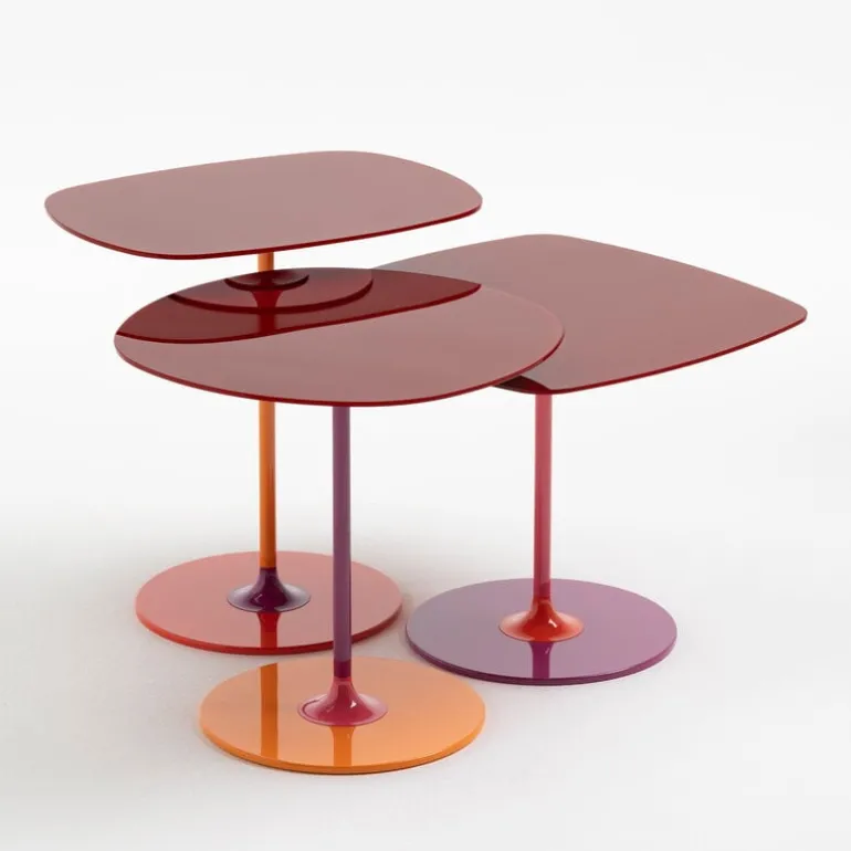 Kartell Thierry sidobord, 50 x 50 cm, vinröd
