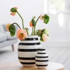 Kähler Omaggio vas, medium, svart