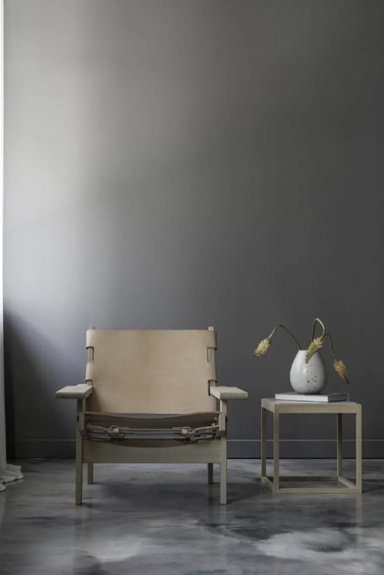 Klassik Studio Cube bord, såpad ek - rökfärgat glas