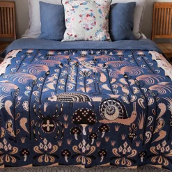 Klaus Haapaniemi & Co. Bird filt, 180 x 200 cm, koboltblå