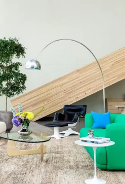 Knoll Tulip sidobord 51 cm, vit marmor