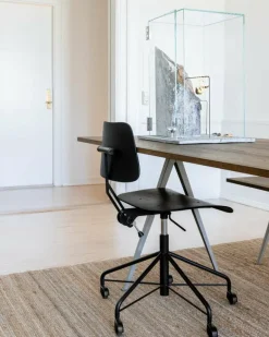 Labofa Heritage 12.1 arbetsstol, svart ek - svart