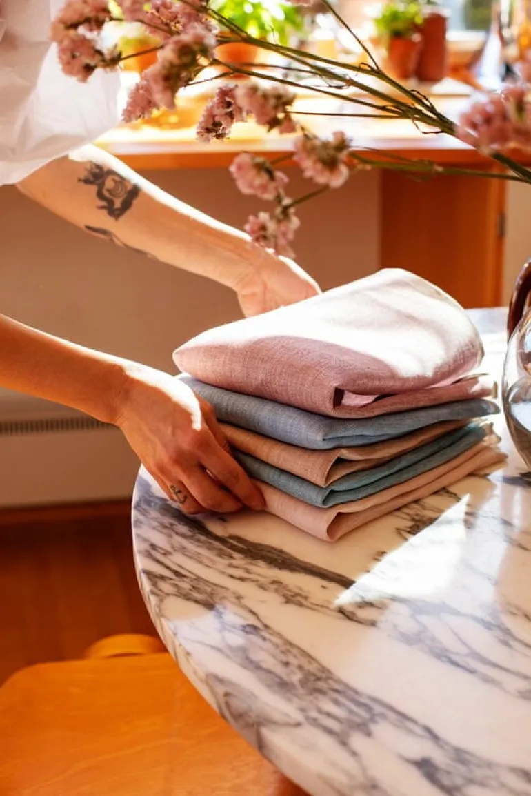 Lapuan Kankurit Aamu servett, 48 x 48 cm, bordeaux