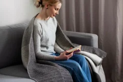 Lapuan Kankurit Kaamos filt, 150 x 200 cm, vit - naturbrun