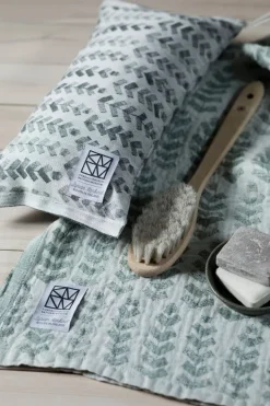 Lapuan Kankurit Ruusu x Hvitträsk handduk, aspen green