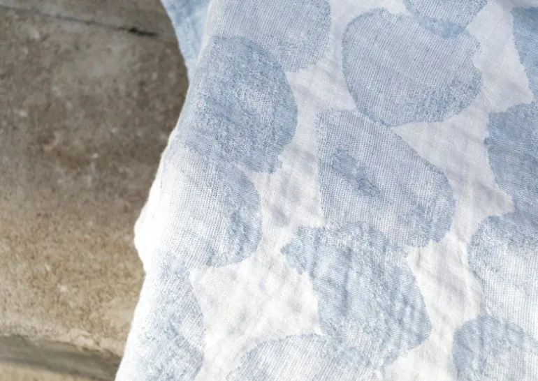 Lapuan Kankurit Sade stort badlakan, vitt - blått