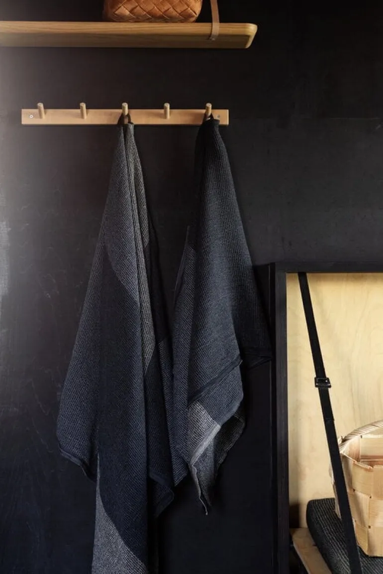 Lapuan Kankurit Terva jättestor handduk, svart - multi - grå