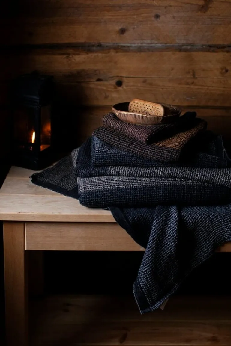 Lapuan Kankurit Terva jättestor handduk, svart - multi - grå