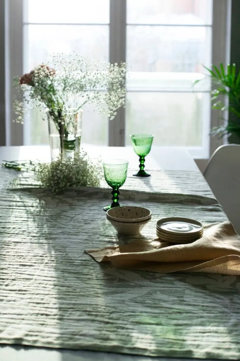 Lapuan Kankurit Villiyrtit duk/pläd, 150 x 200 cm, vit - oliv