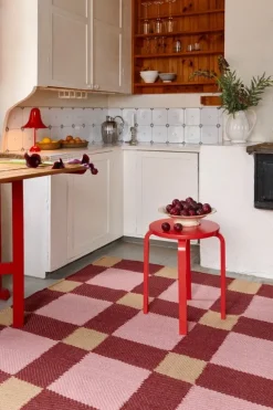 LAYERED Evelina Kroon Plum Punch jutematta