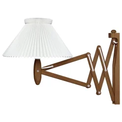 Le Klint Sax 224-1/17 vägglampa, rökt ek