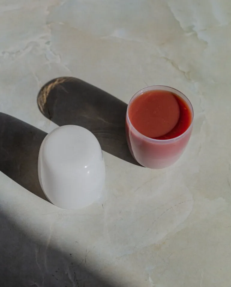 Lokal Helsinki Kaksi glas, vit