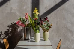 Lokal Helsinki Silmu vas, ljusgul