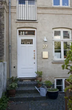 Louis Poulsen AJ 50 vägglampa för utomhusbruk, vit