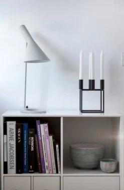 Louis Poulsen AJ bordslampa V3, vit