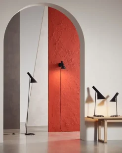 Louis Poulsen AJ bordslampa V3, svart