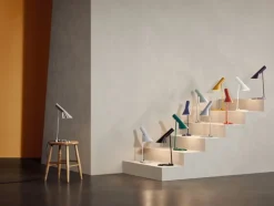 Louis Poulsen AJ Mini bordslampa, polerat rostfritt stål