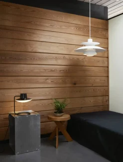 Louis Poulsen AJ Oxford bordslampa, 280 mm, svart - opalglas