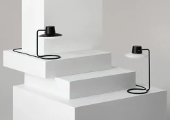 Louis Poulsen AJ Oxford bordslampa, 280 mm, svart - opalglas