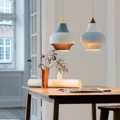 Louis Poulsen Cirque pendellampa, 22 cm, röd ovandel