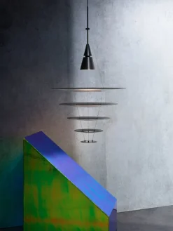 Louis Poulsen Enigma 545 pendellampa, svart