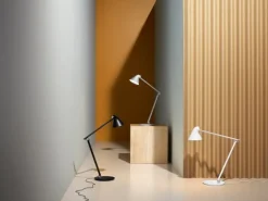 Louis Poulsen NJP bordslampa, svart