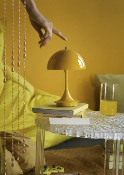 Louis Poulsen Panthella 160 Portable V3 bordslampa, gul