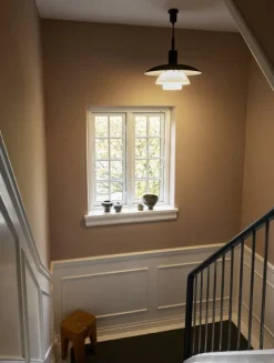 Louis Poulsen PH 5/5 hänglampa, svart metall - opalglas