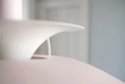 Louis Poulsen PH 5 Monochrome pendel, blekrosa