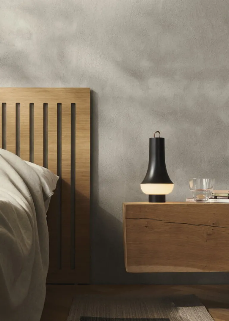 Louis Poulsen Tomoshi bärbar bordslampa, mörkbrun