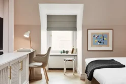 Louis Poulsen VL38 golvlampa V2 LED, vit