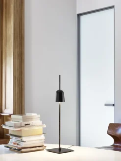 Luceplan Ascent bordslampa, svart